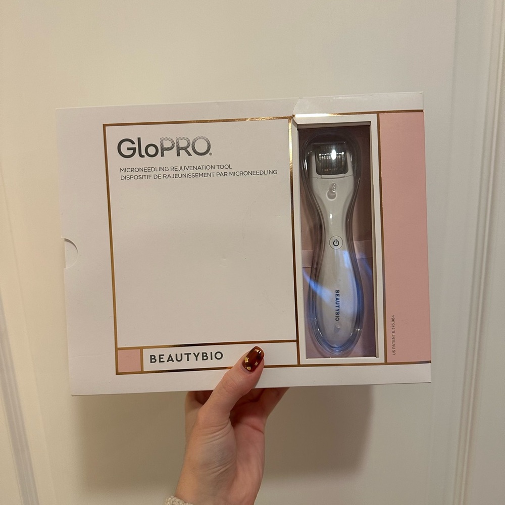 GloPro Microneedling Kit